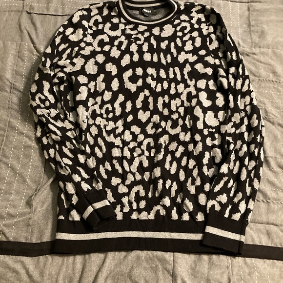 - Oversized express sweater Small - Picture 1 of 3